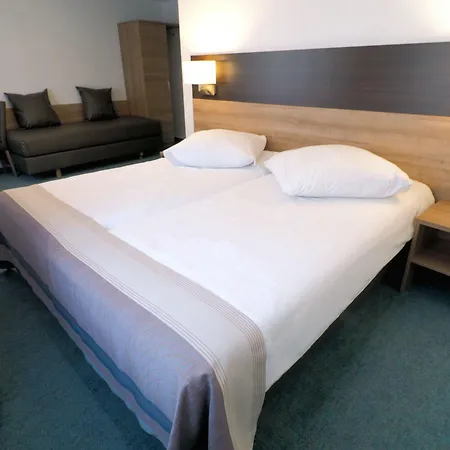 Hotel Goldener Hirsch *