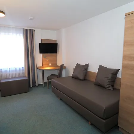 Goldener Hirsch * Mosbach